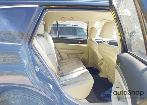 2010 Subaru Outback 2.5I Premium из США, поврежденный, VIN 4S4BRCFC4A3331208